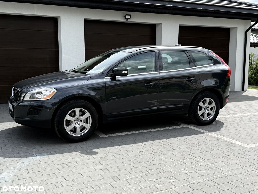 Volvo XC 60 DRIVe Momentum - 2
