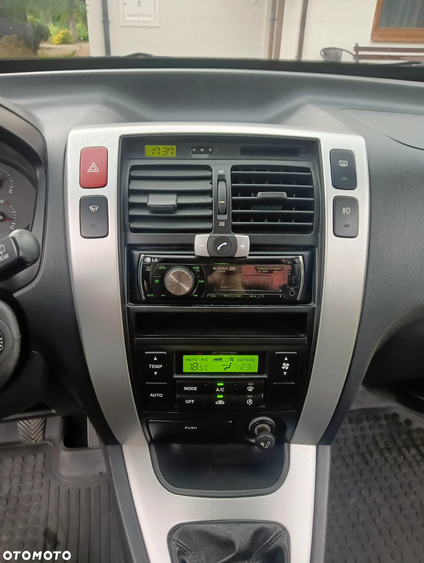 Hyundai Tucson 2.0 CRDi 4WD GLS - 29