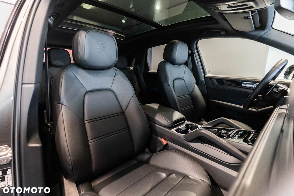 Porsche Cayenne E-Hybrid PHEV - 30