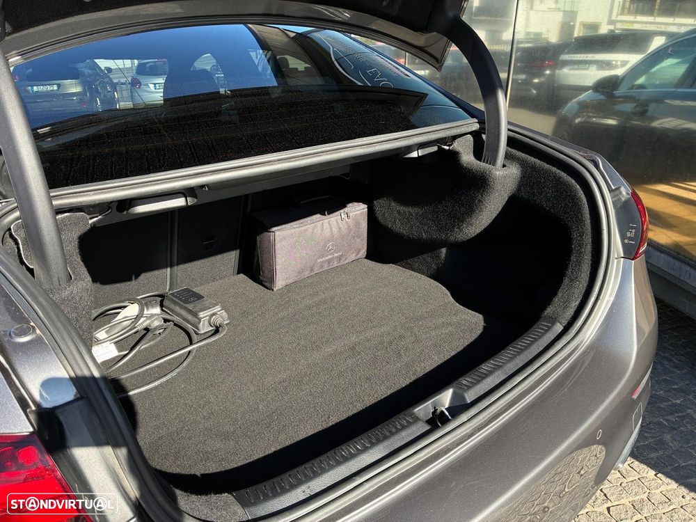 Mercedes-Benz A 250 - 10
