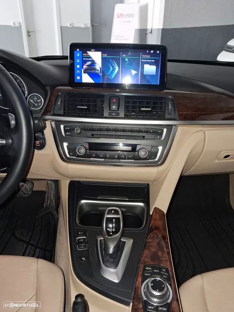BMW 320 d Auto Exclusive - 11