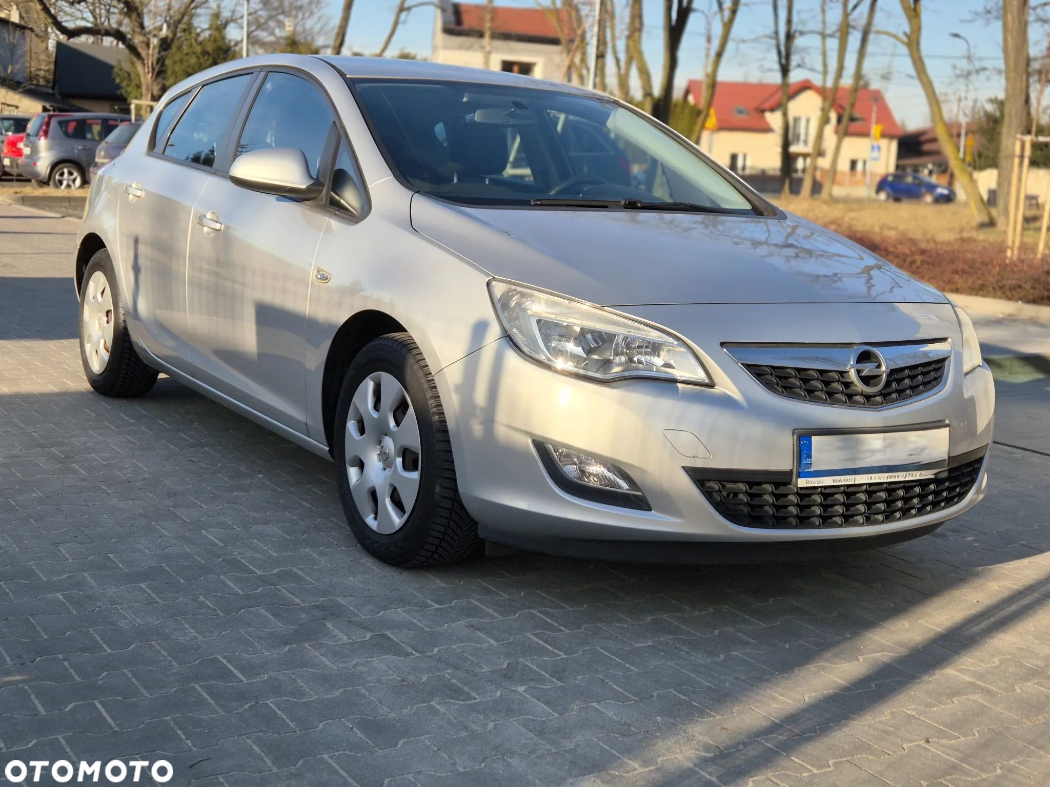 Opel Astra IV 1.6 Enjoy - 1