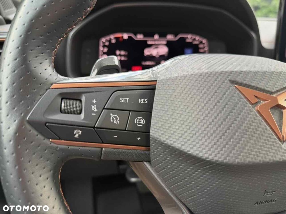 Cupra Formentor 1.5 eTSI DSG - 25