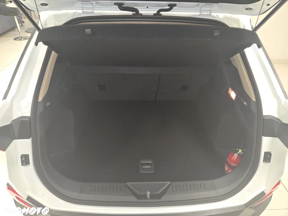 Bestune T77 1.5T Elegance DCT - 31