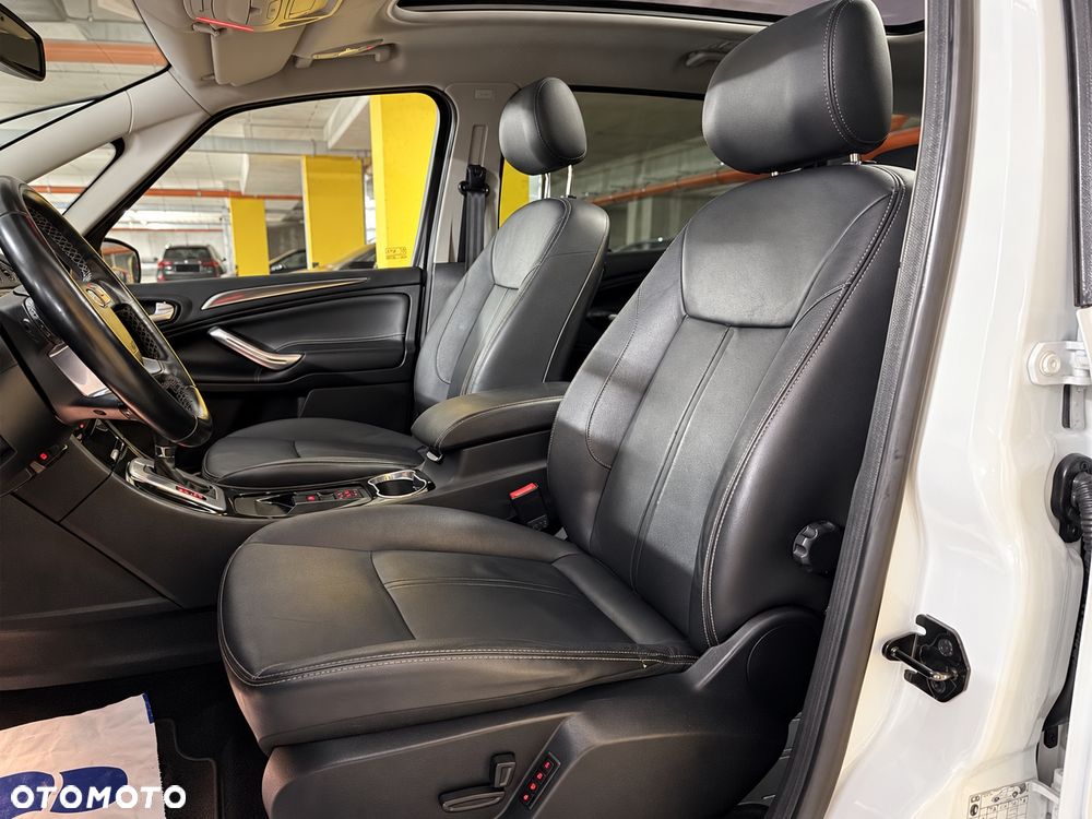 Ford S-Max 2.0 TDCi DPF Titanium X - 23