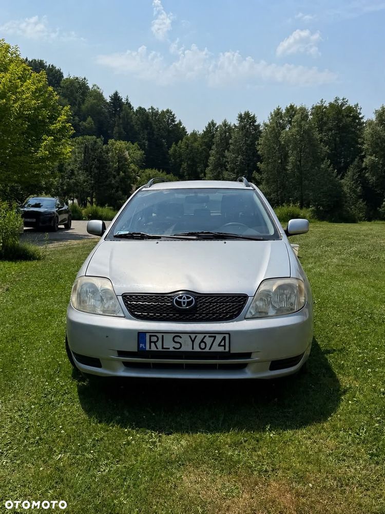 Toyota Corolla 2.0 D-4D Base - 2