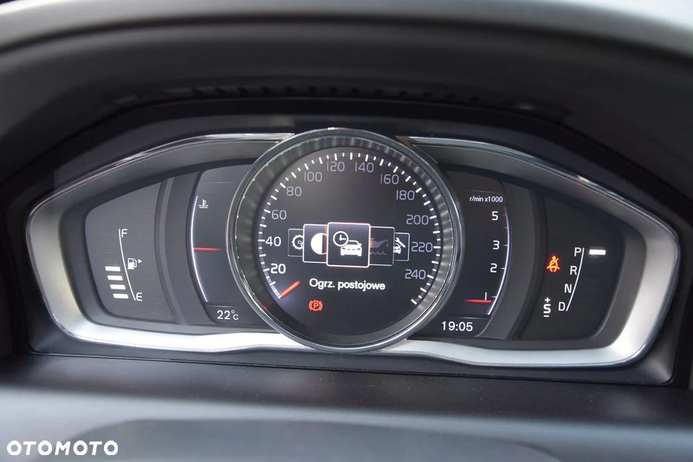 Volvo XC 60 D5 AWD Summum - 34