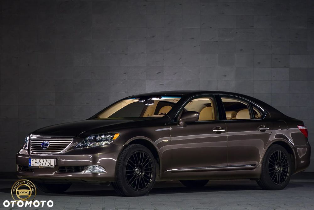 Lexus LS 600h Superior - 2