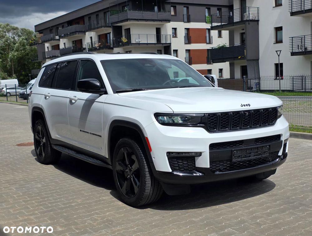 Jeep Grand Cherokee - 8