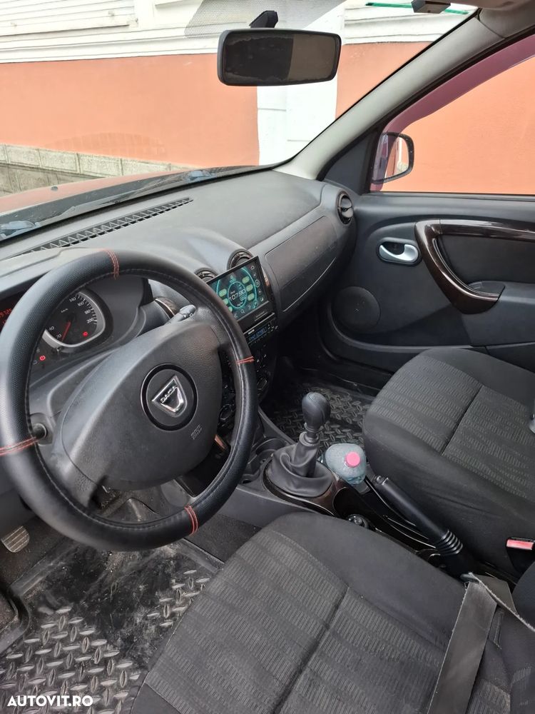 Dacia Duster 1.5 dCi 4x2 Laureate - 11