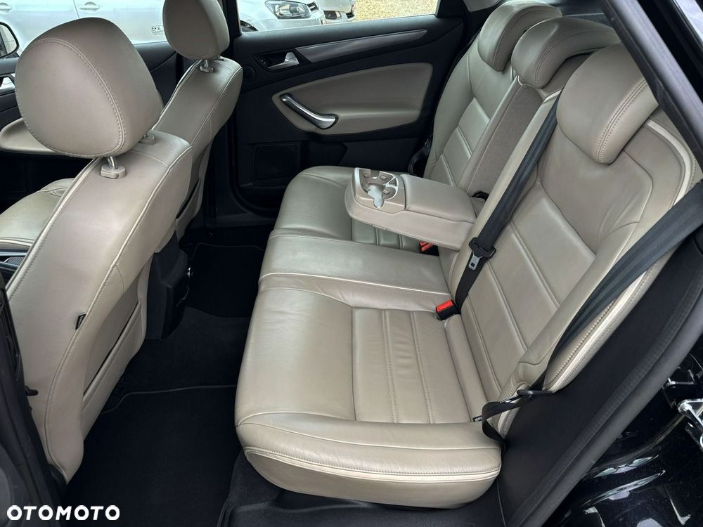Ford Mondeo 2.0 TDCi Titanium - 18