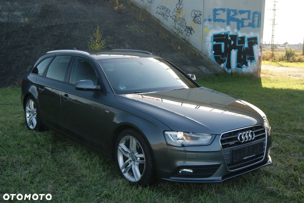 Audi A4 Avant 2.0 TDI DPF quattro S line Sportpaket - 13