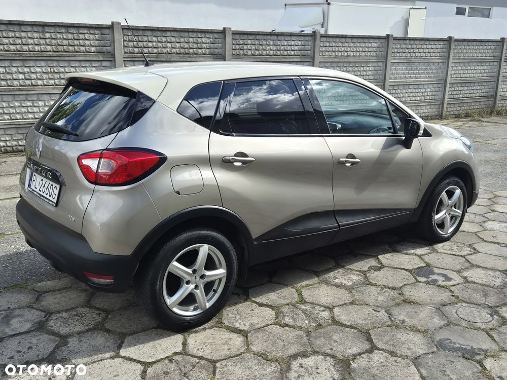 Renault Captur - 31