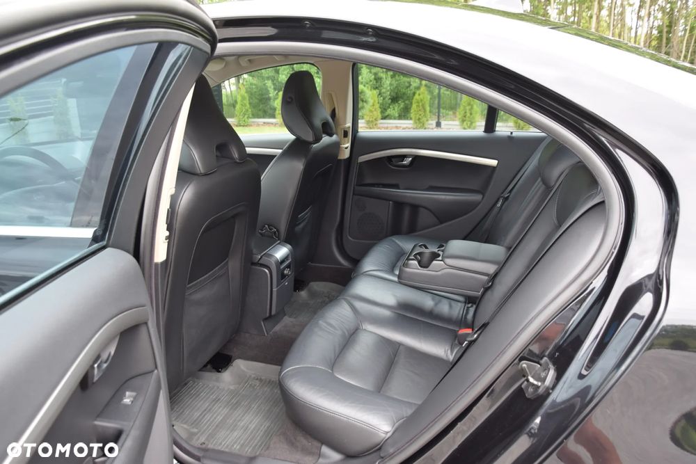 Volvo S80 2.5T Momentum - 6