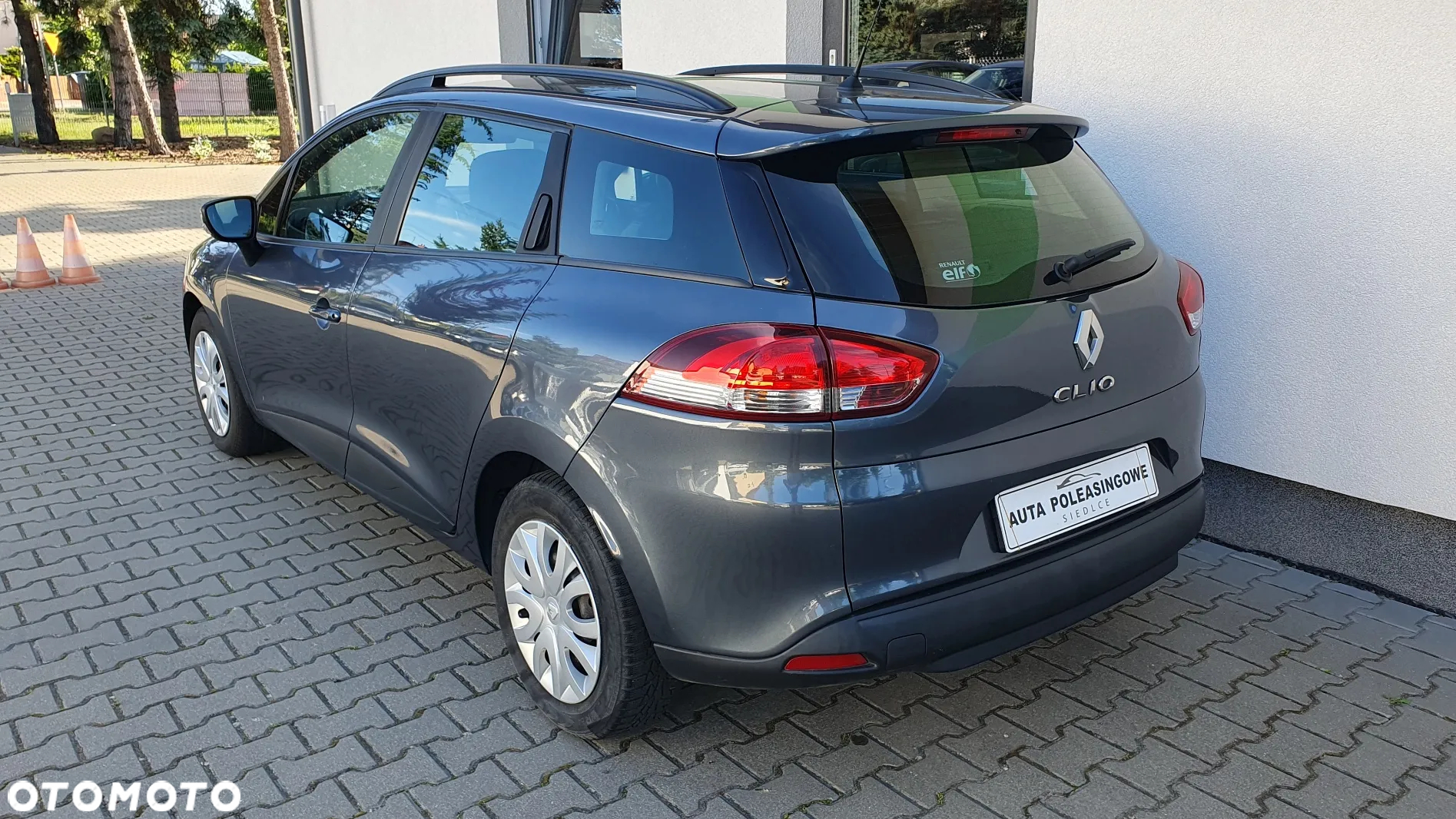 Renault Clio - 6