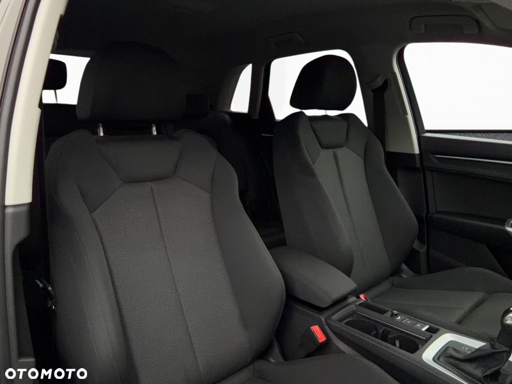 Audi Q3 35 TFSI Advanced S tronic - 27