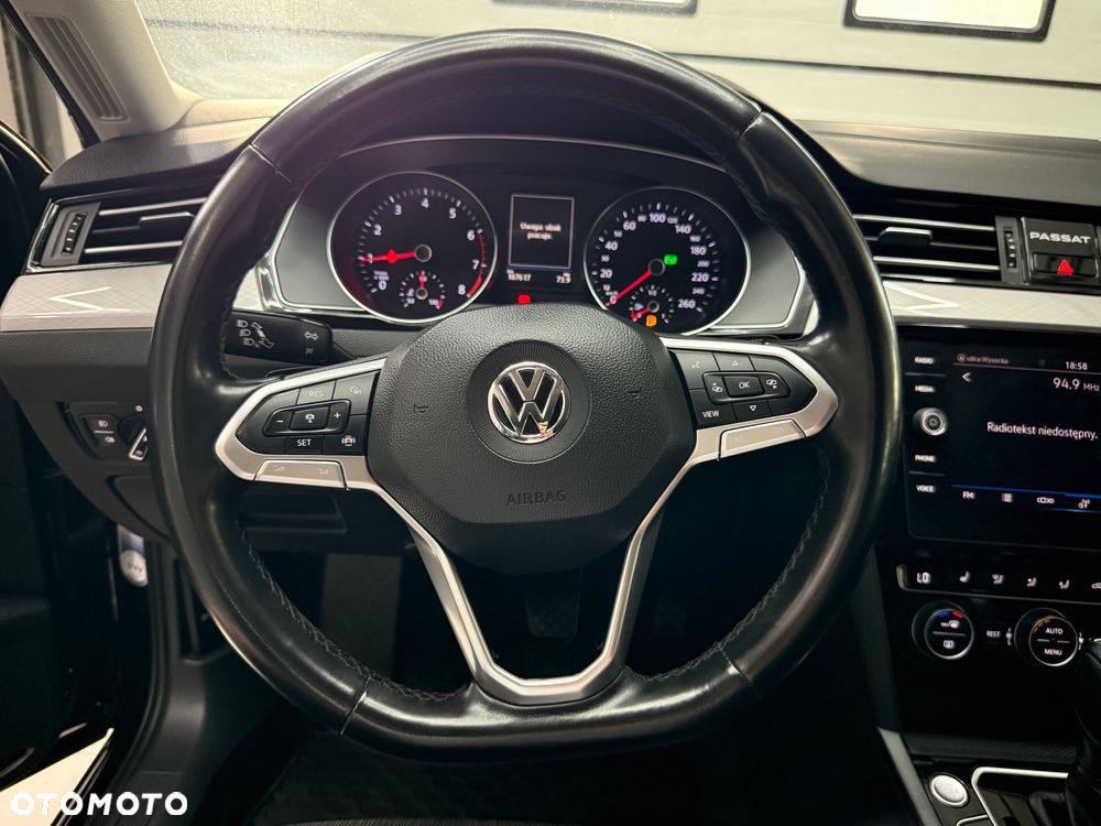 Volkswagen Passat Variant 1.5 TSI OPF DSG - 20