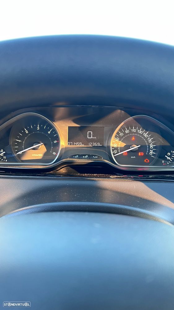 Peugeot 208 1.5 BlueHDi Active - 16