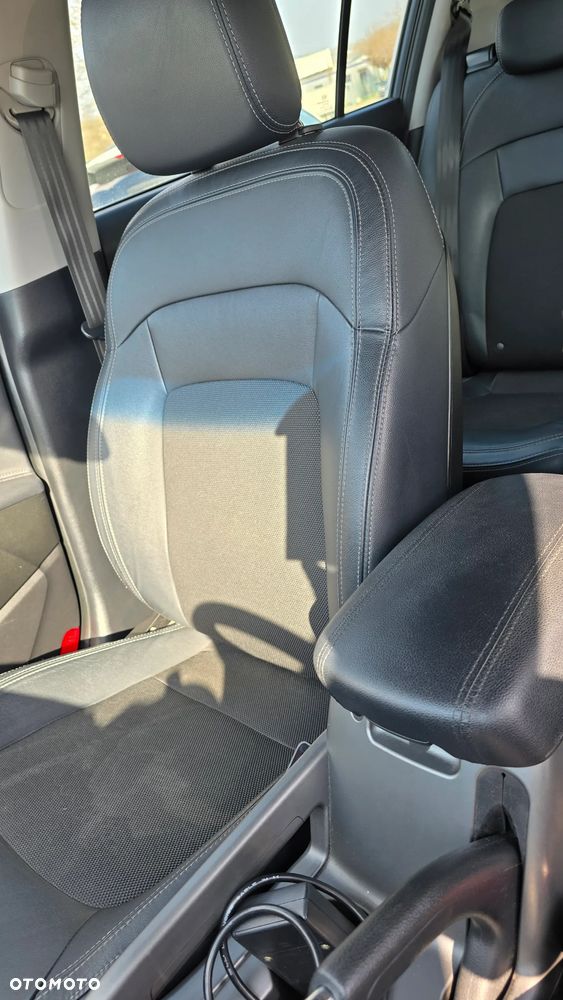 Kia Sportage 2.0 CRDI 4WD Attract - 15