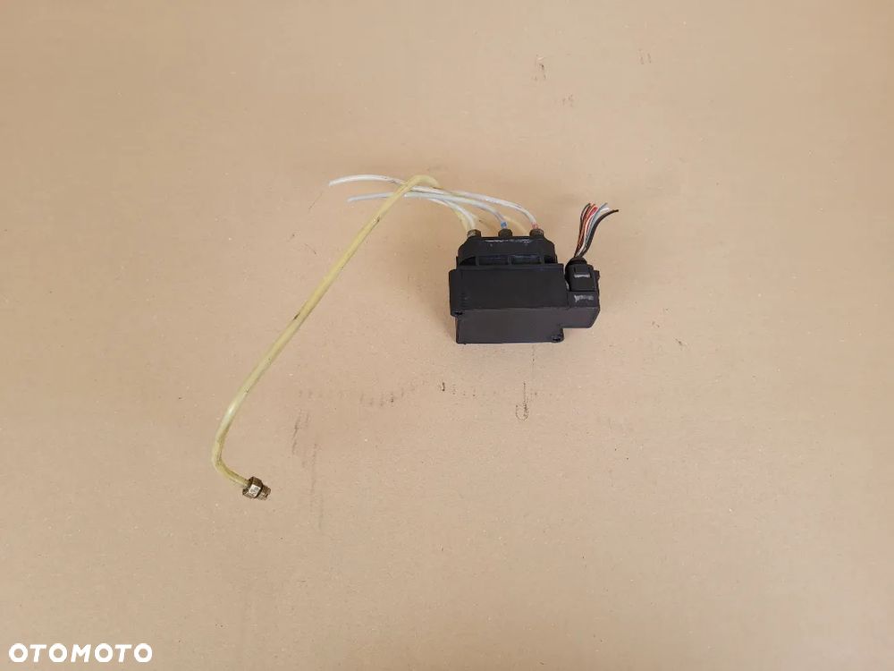 MERCEDES 100% GL ML W164 W221 W212 BLOK ZAWÓR ROZDZIELACZ AIRMATIC - 3