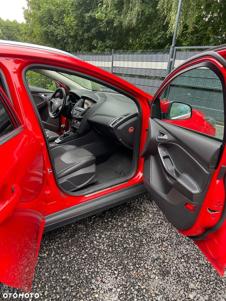 Ford Focus 1.0 EcoBoost Titanium ASS - 10