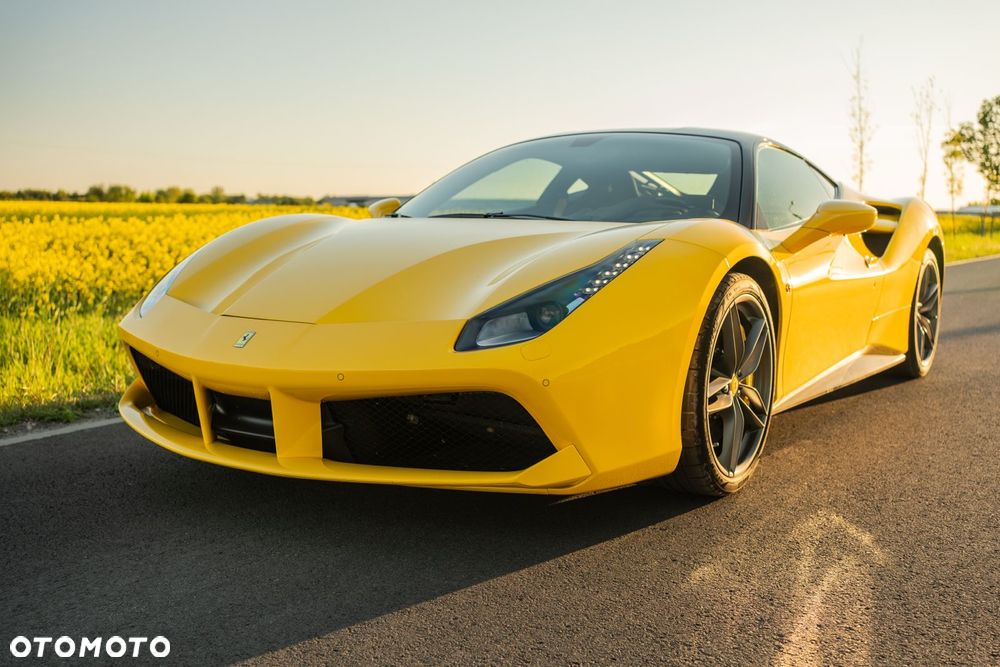 Ferrari 488 - 7