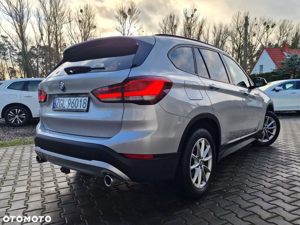 BMW X1 sDrive18d Sport Line sport - 3