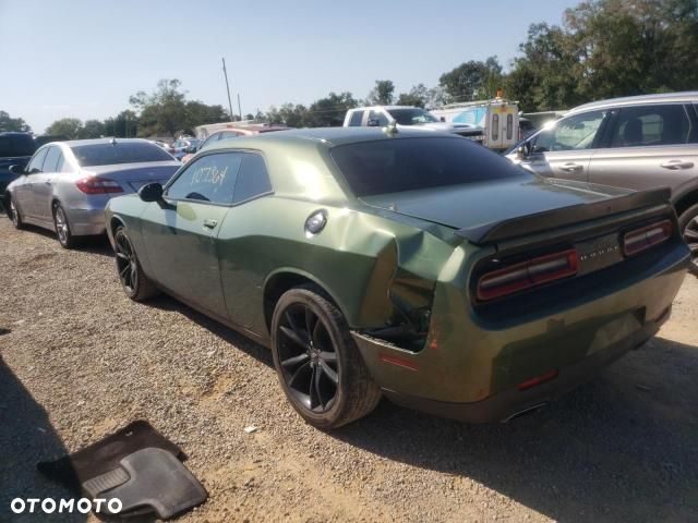 Dodge Challenger 3.6 SXT Plus - 3