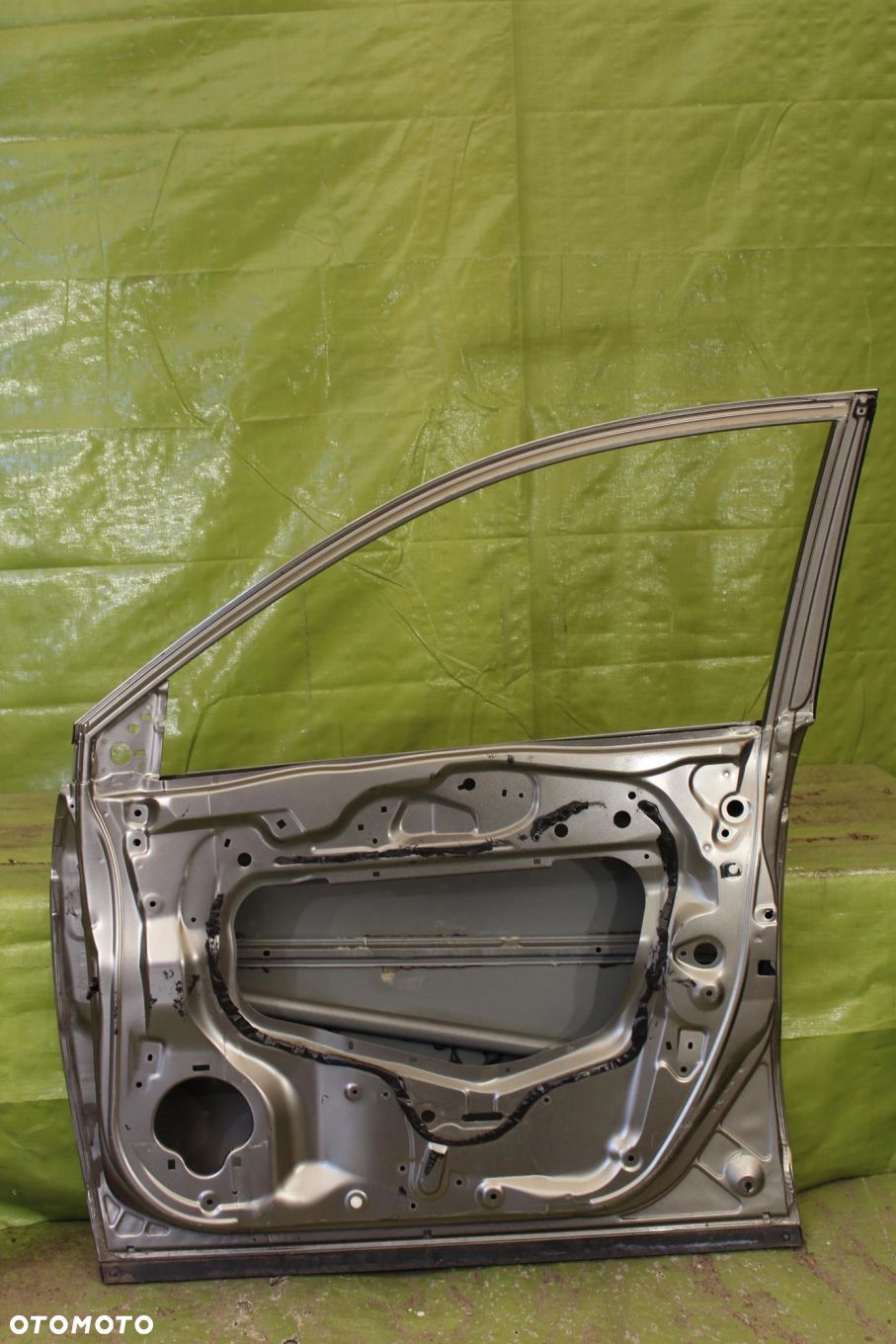 Drzwi Honda CR-V III 2006-2012r. przód prawy - 2