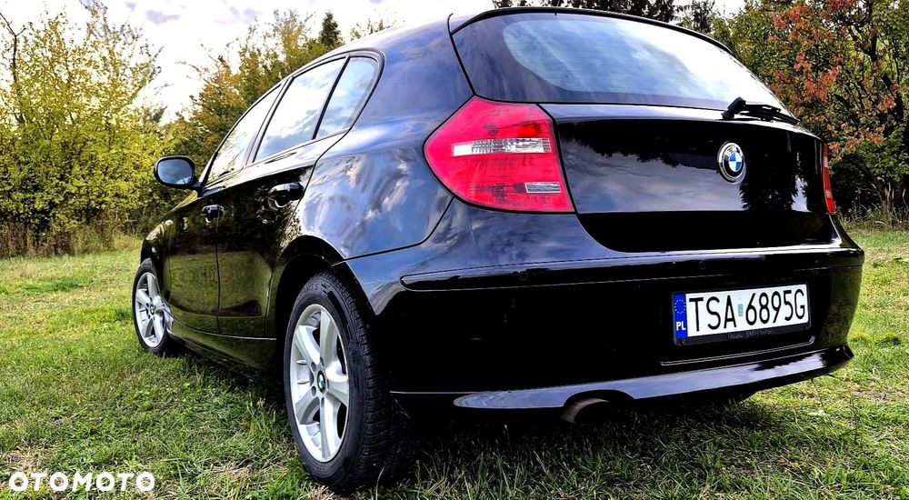 BMW Seria 1 118d DPF - 4