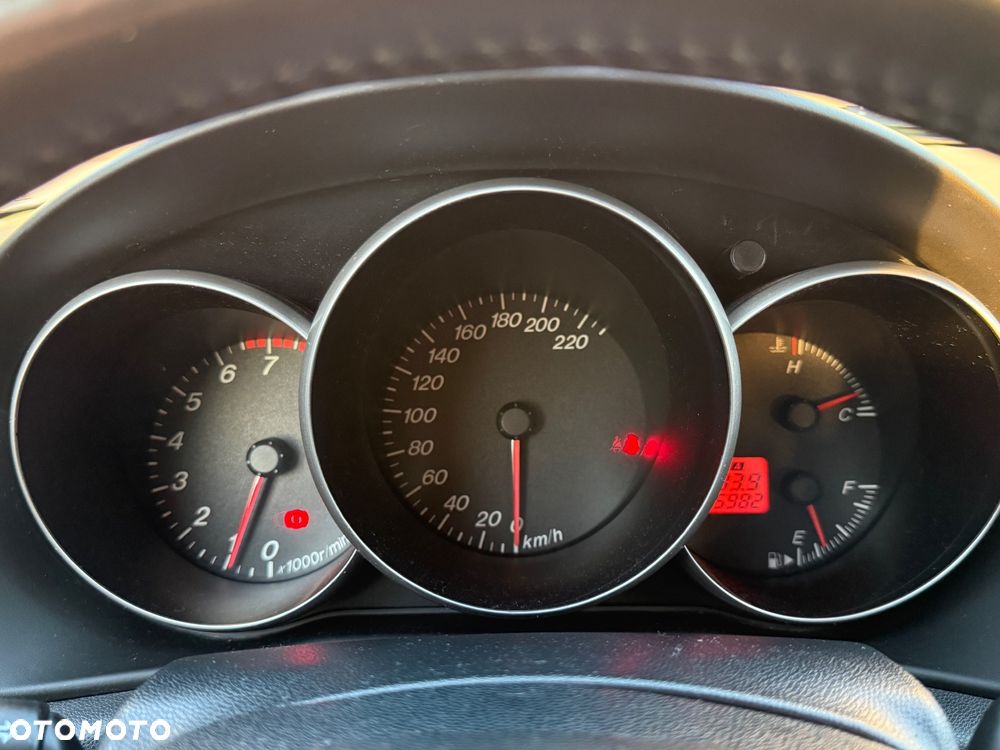 Mazda 3 1.6 Sport Exclusive - 16
