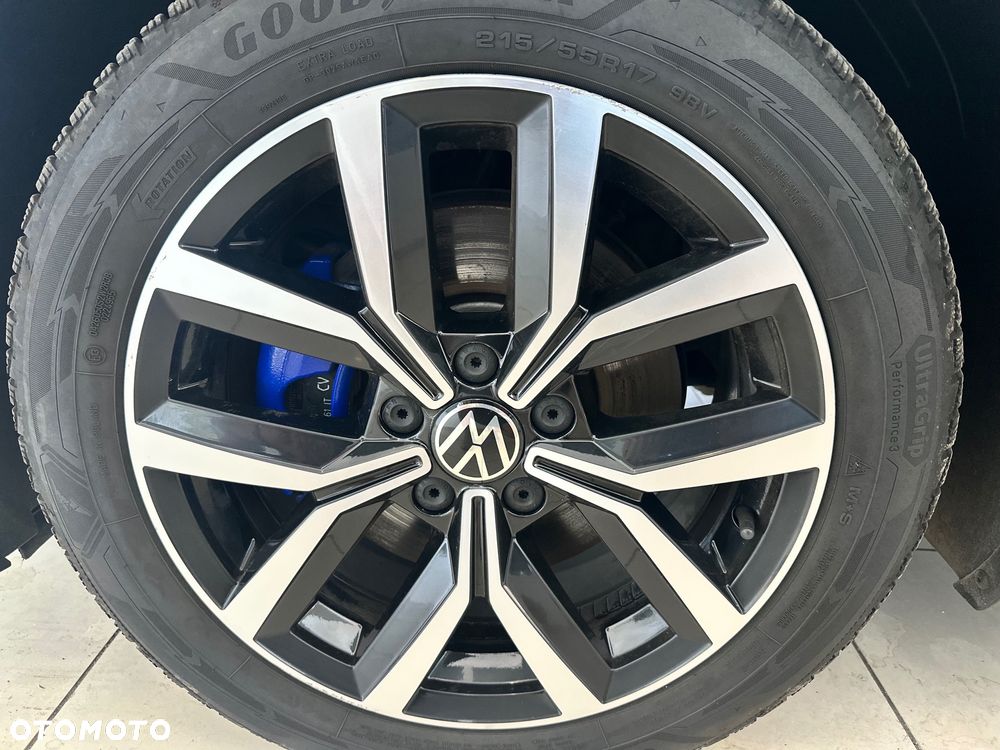 Volkswagen Passat - 6
