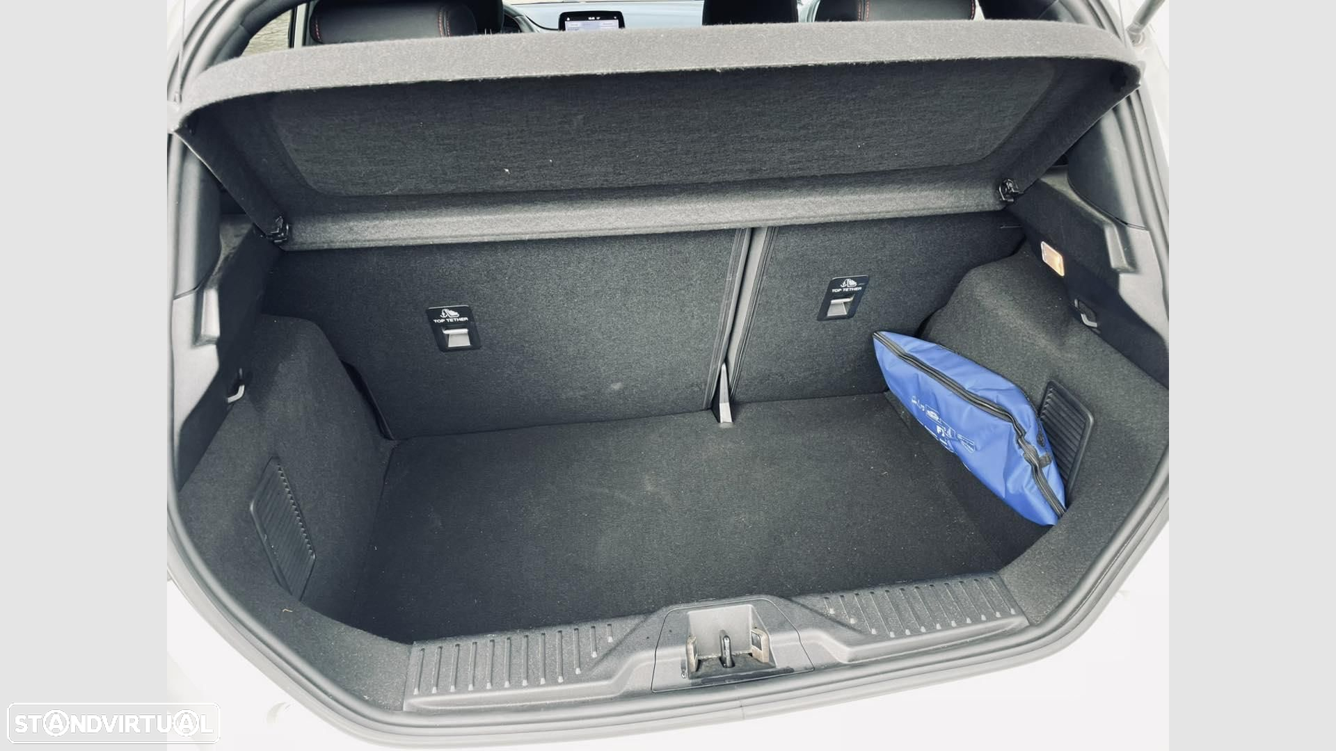 Ford Fiesta 1.0 EcoBoost ST-Line - 17