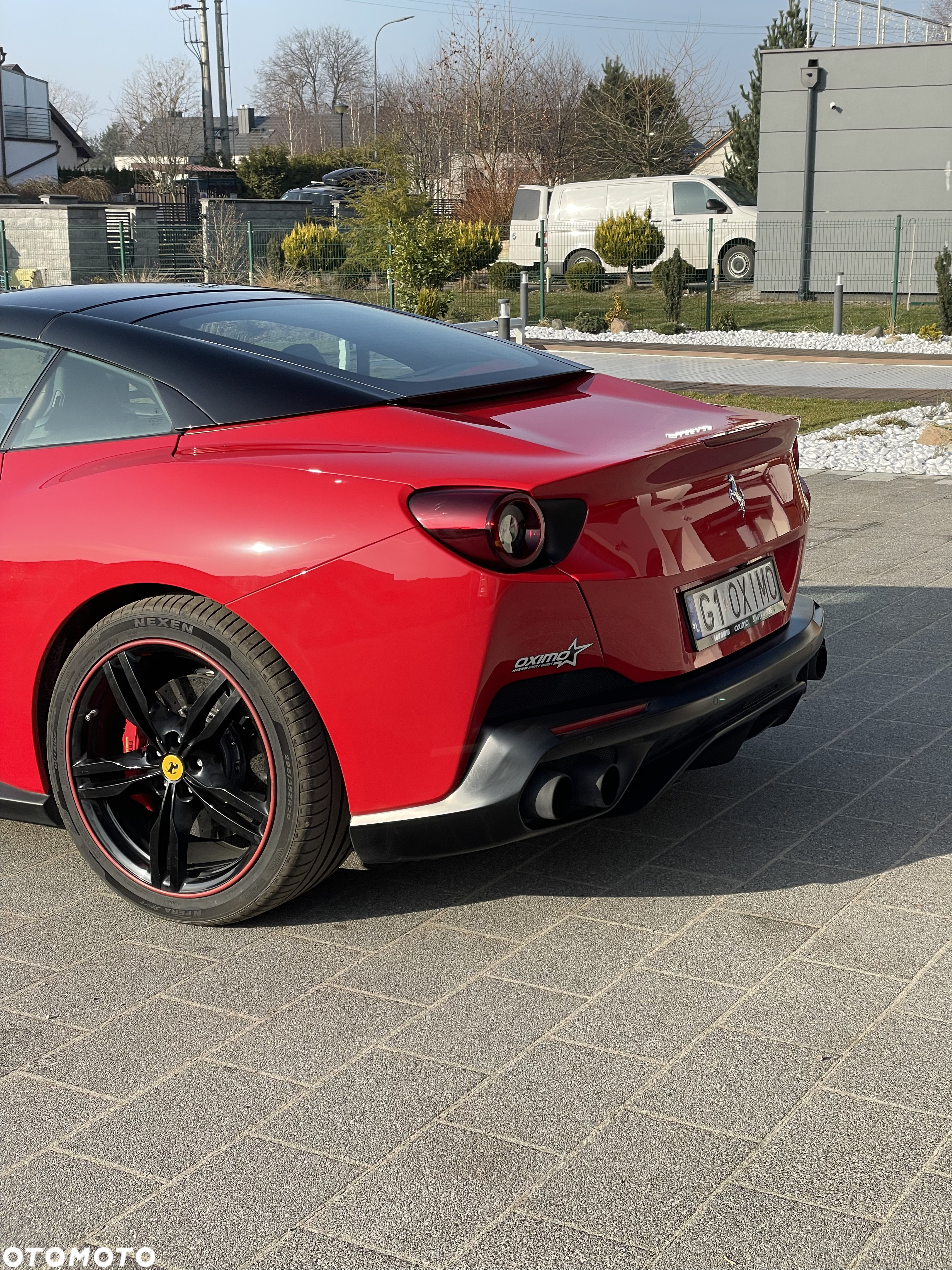 Ferrari Portofino - 18