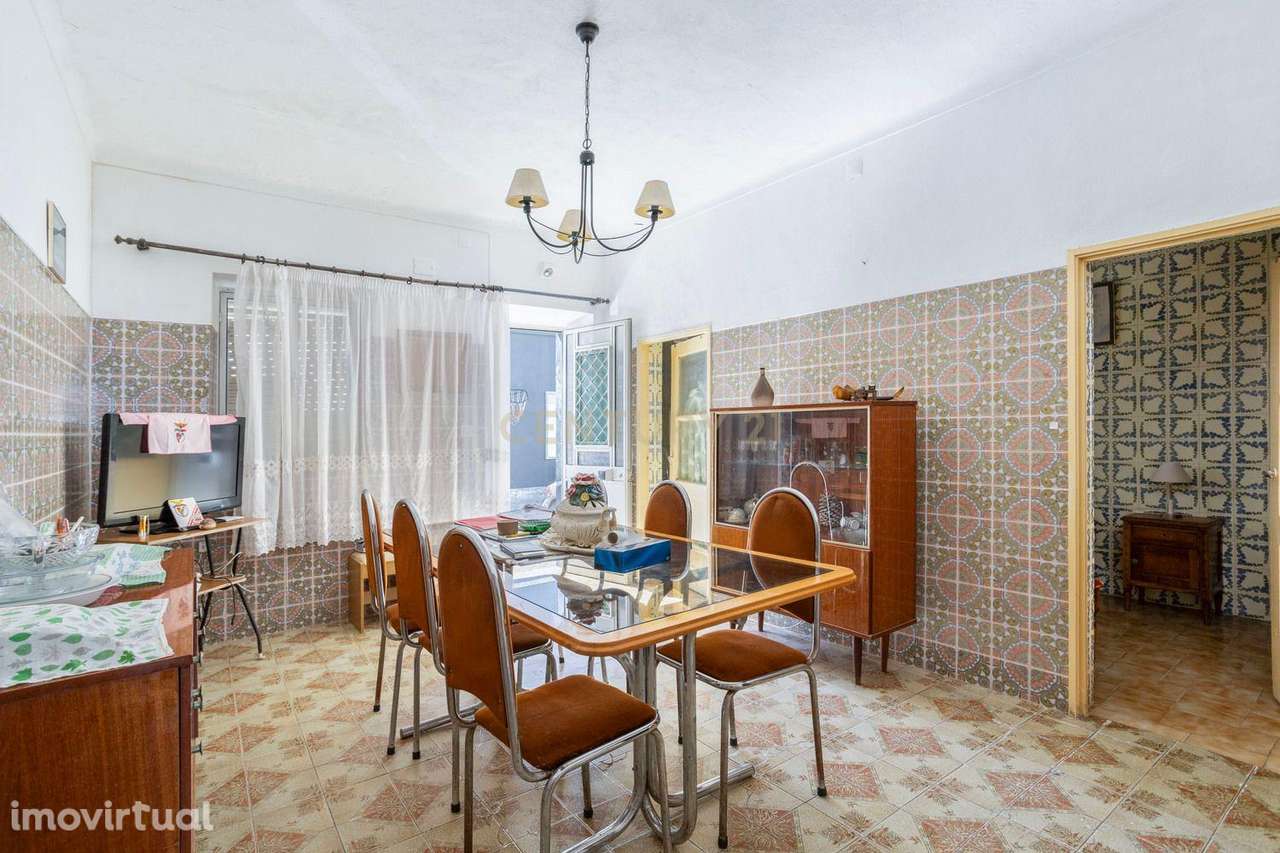 Moradia T2 em Santa Luzia - Grande imagem: 5/19