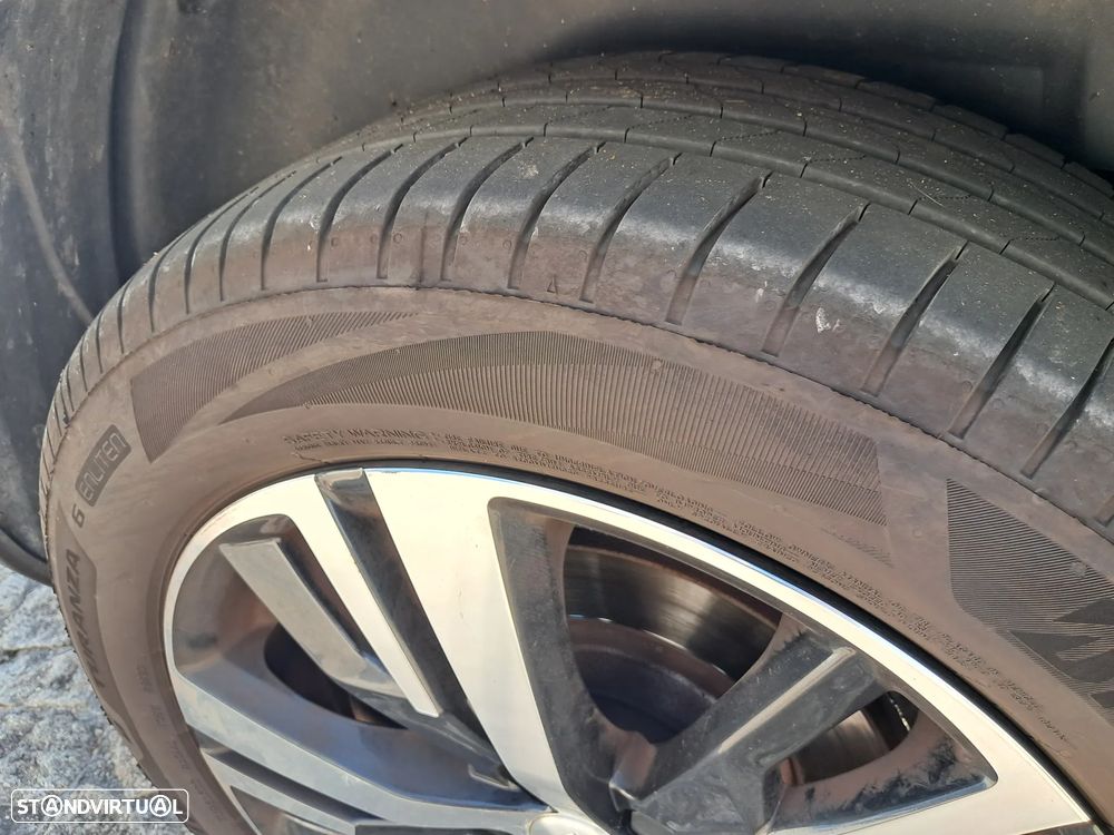 Peugeot 5008 1.5 BlueHDi GT Line EAT8 - 29