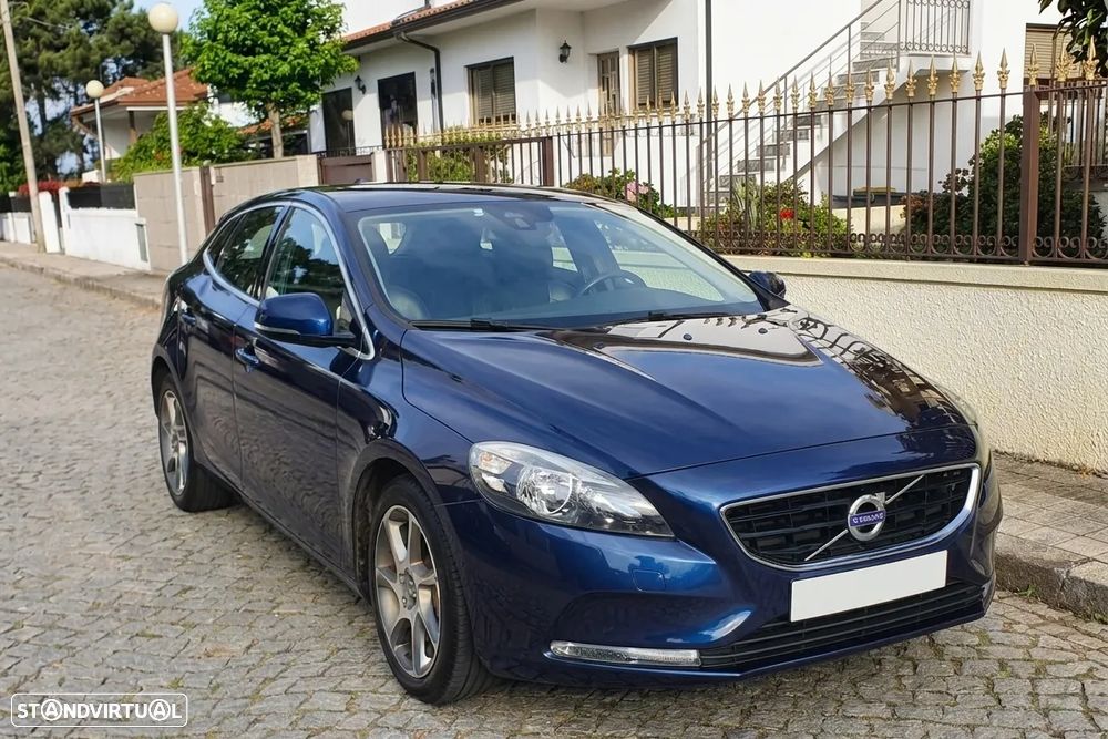 Volvo V40 2.0 D2 Volvo Ocean Race - 2