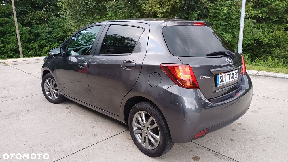 Toyota Yaris 1.0 Premium EU6 - 7