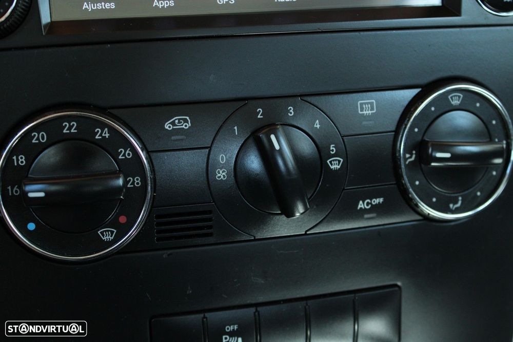 Mercedes-Benz A 150 Avantgarde Automatic - 24
