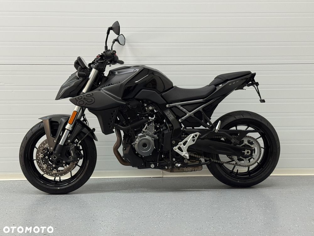 Suzuki GSX - 15