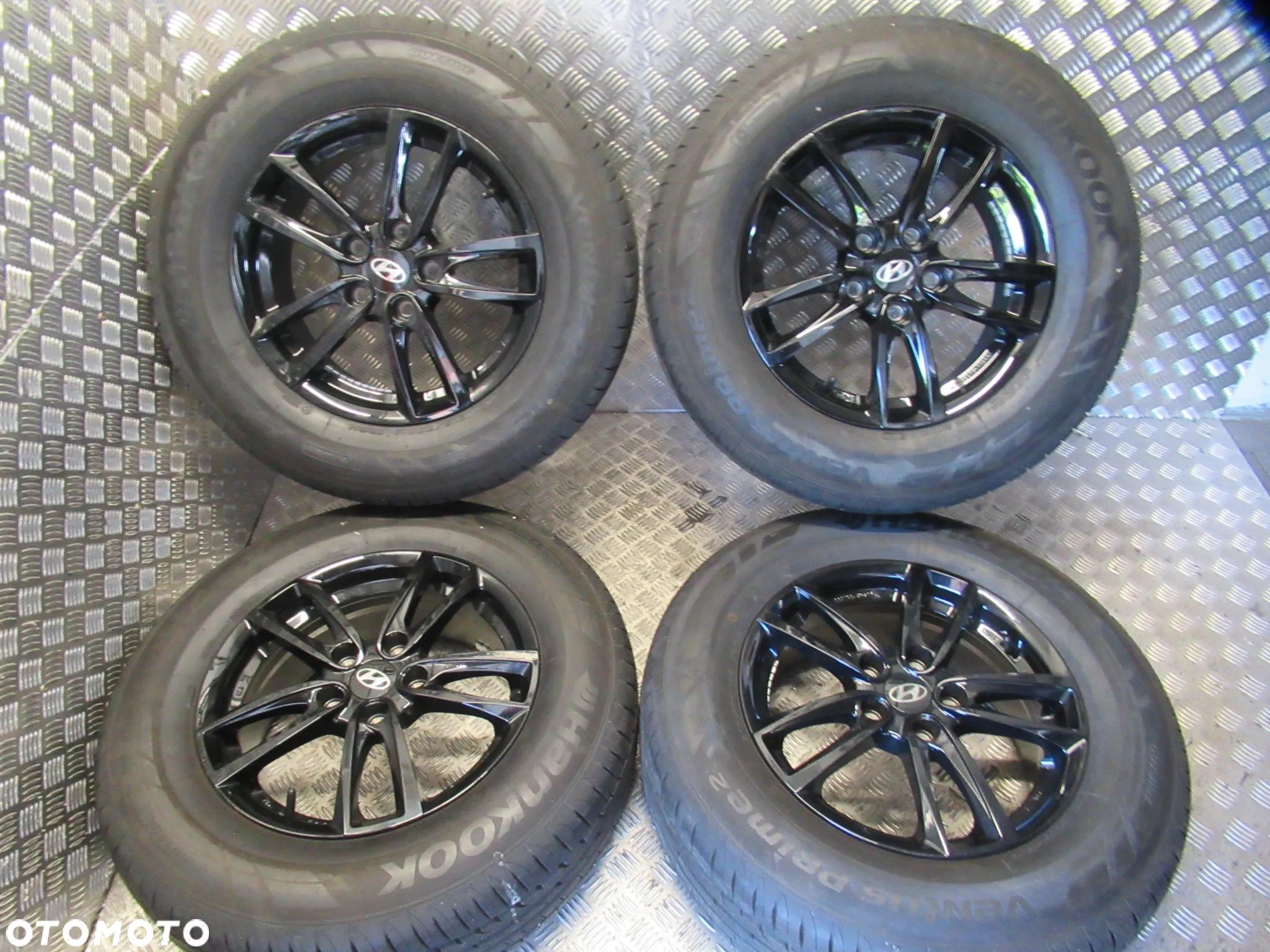 Koła Hyundai Tucson 6,5Jx16 et50 5x114,3 - 1