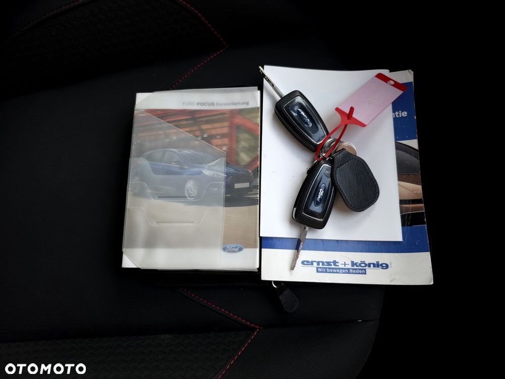 Ford Focus 2.0 TDCi Titanium ASS - 34