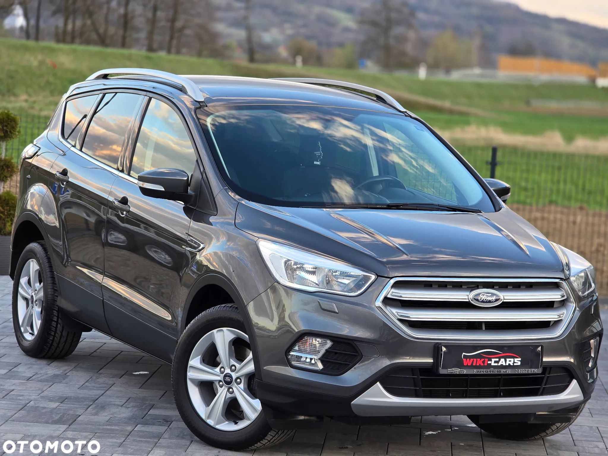 Ford Kuga 1.5 EcoBoost 2x4 Trend - 1