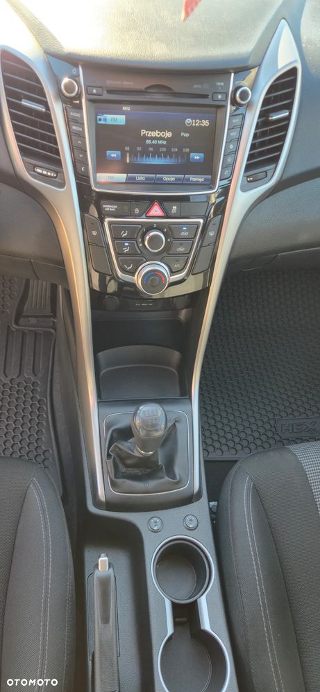 Hyundai i30 - 21