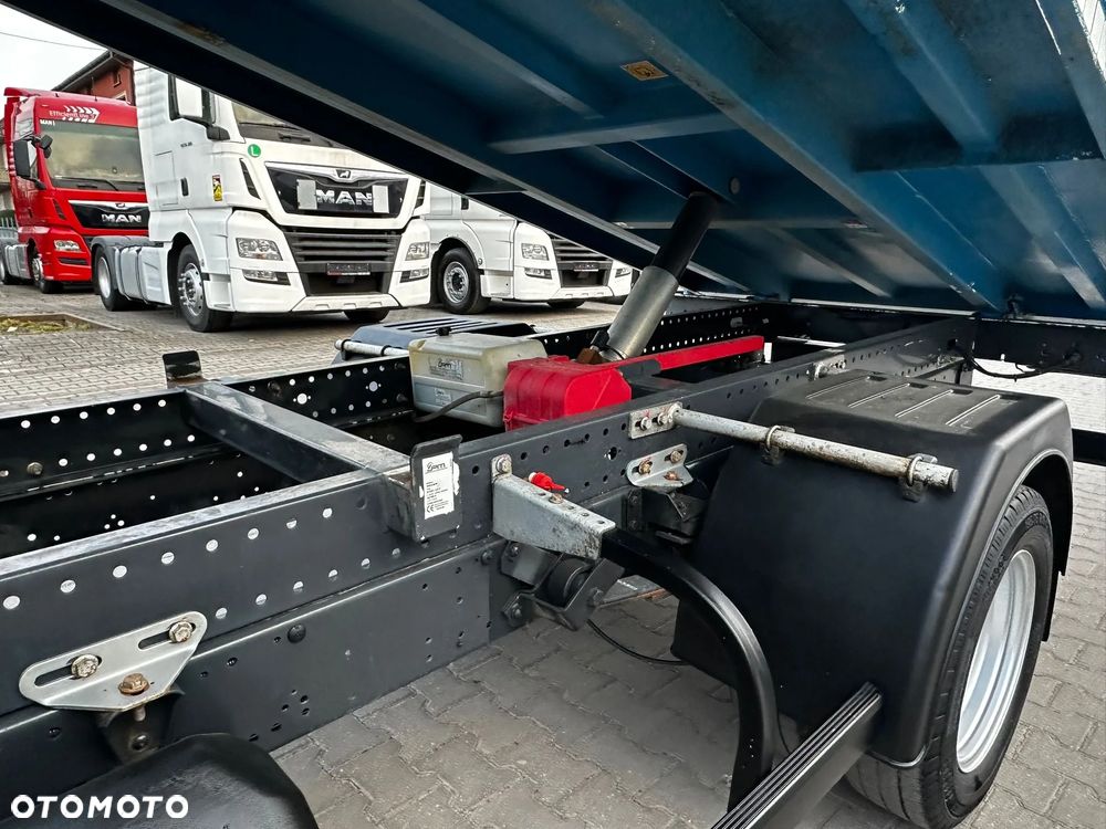 Iveco DAILY 35C15 / 3.0 150KM / WYWROTKA 3.3M / NISKI PRZEBIEG / WYJĄTKOWY KOLOR / BLIŹNIAK / KLIMA / BEZ ADBLUE / SPROWADZONE Z FRANCJI - 20