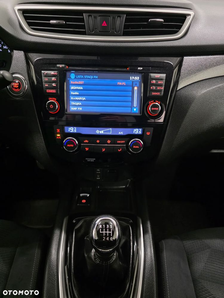 Nissan X-Trail 1.6 DCi Tekna 4WD - 12