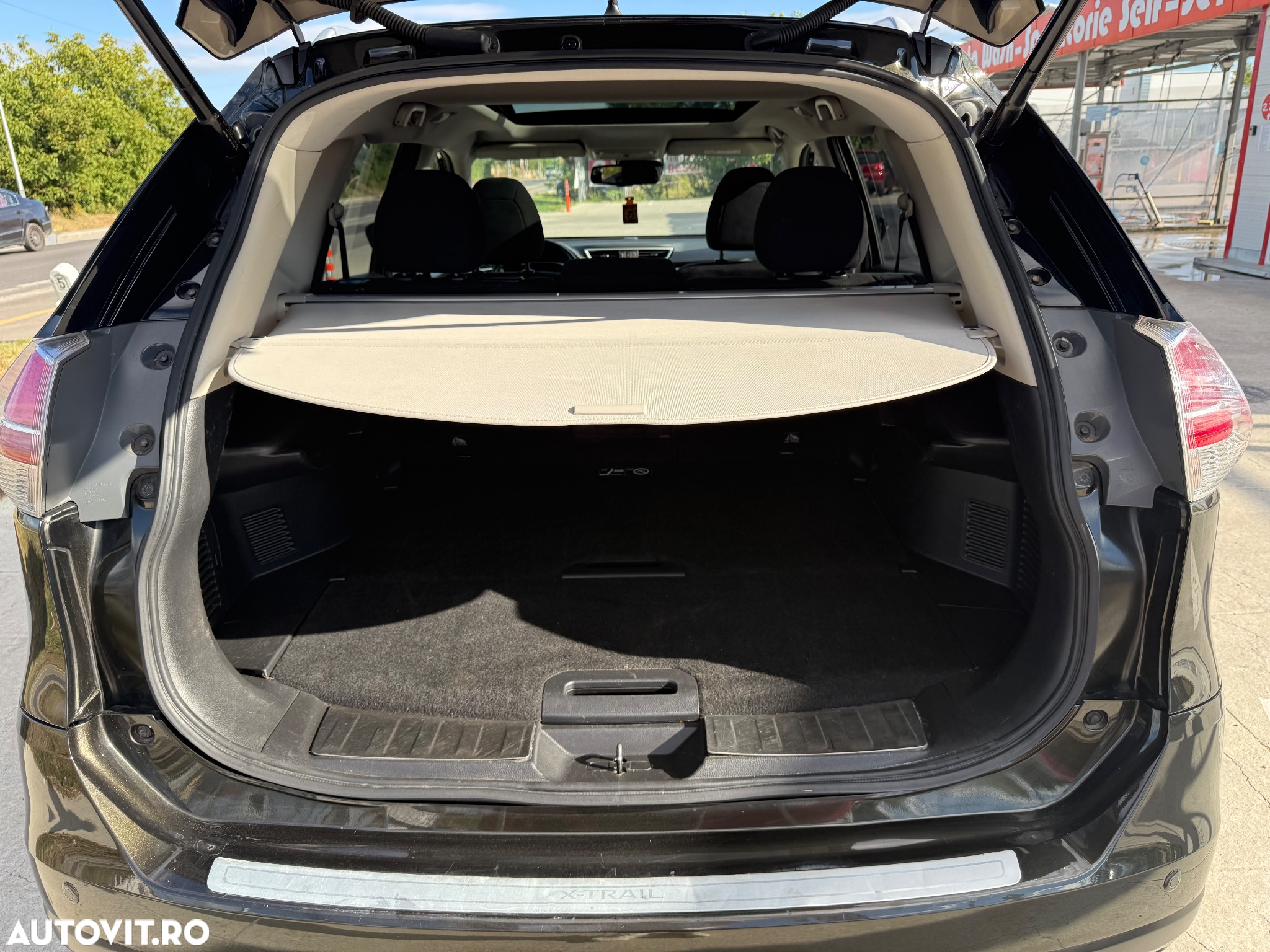 Nissan X-Trail 1.6L dCI Start/Stop 4x4-i Tekna - 14