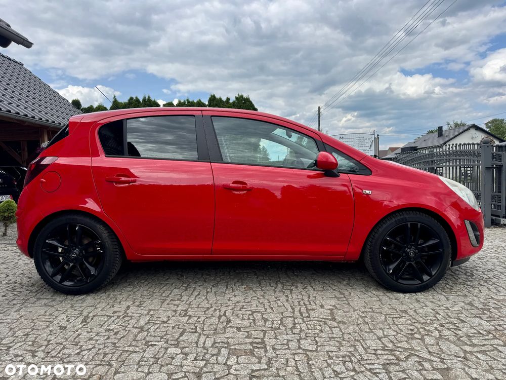Opel Corsa 1.4 16V Color Edition - 4