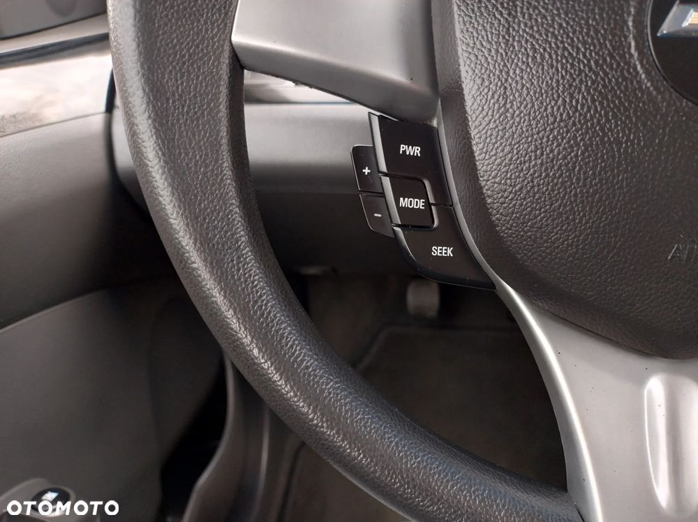 Chevrolet Spark 1.2 LT - 24