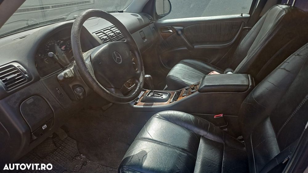 Mercedes-Benz ML - 4